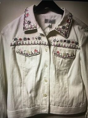 Conrad C Women's Embroidered Cream Button-Up Jacket
